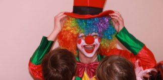 Clownterapia, via ai contributi in Toscana