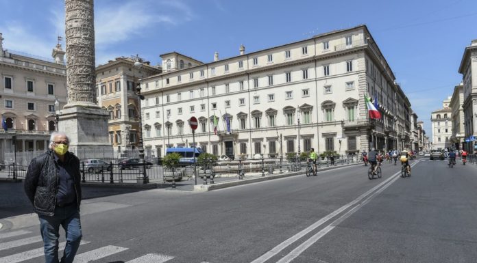 Fase 2, accordo raggiunto nella notte tra Governo e Regioni