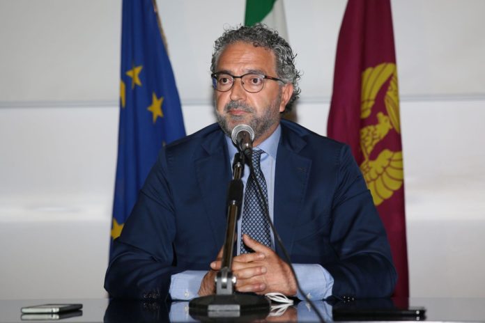 IL QUESTORE RENATO CORTESE