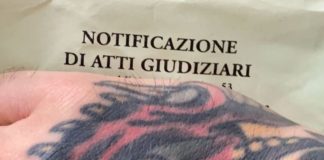 Fedez querelato dal Codacons “Onorificenze per aver dato una mano…”