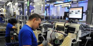 Effetto Covid, crollano le ore lavorate