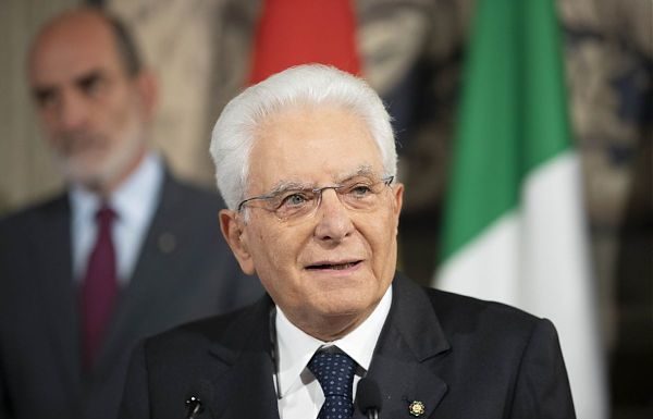 Mattarella “la Guardia di Finanza insostituibile presidio per il Paese”