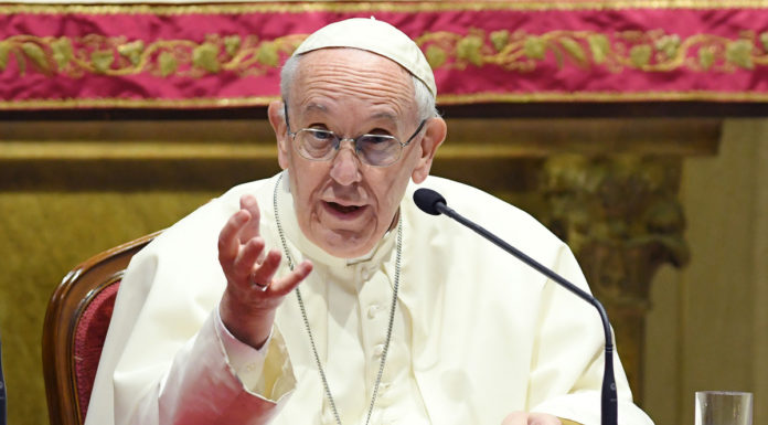 Il Papa a Zanardi “Alex esempio di ripartenza, prego per te”