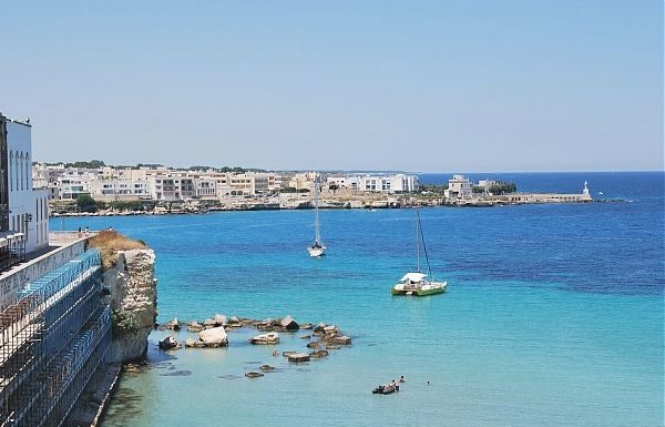 Frontiere Ue aperte a metà, a soffrire di più sarà il turismo