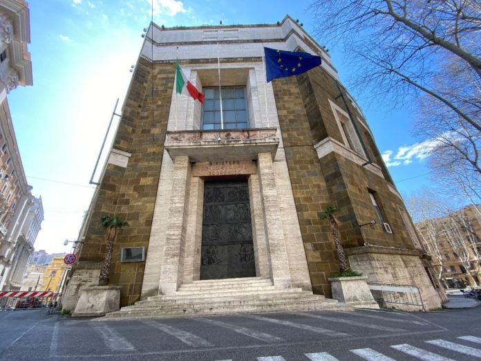 EMERGENZA CORONAVIRUS ROMA DESERTA