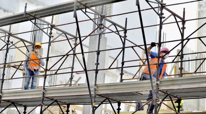 Blocco dei licenziamenti solo un analgesico senza le riforme