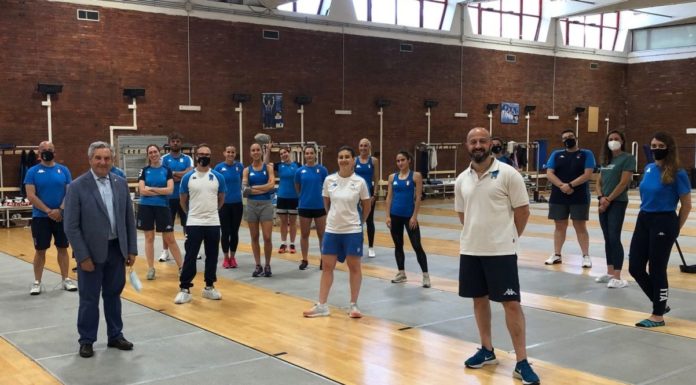 Scarso in visita alle sciabolatrici “Siete l’avamposto della normalità”