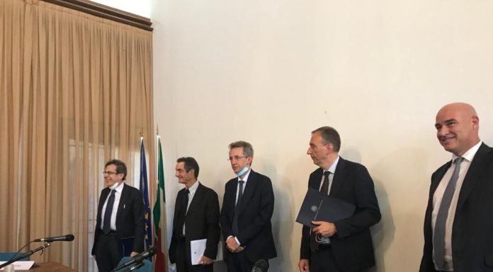 Università, Manfredi “A settembre riprendono le attività in presenza”