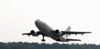 Voucher al posto dei rimborsi, procedimenti contro Alitalia e Volotea