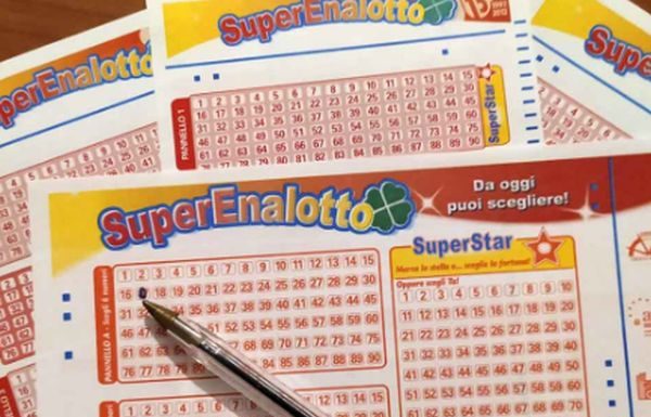 Superenalotto, centrato un 6 da 60 milioni a Sassari