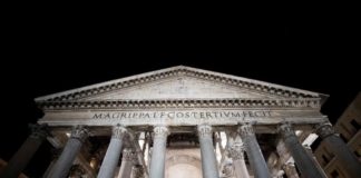 Roma, nuova illuminazione artistica per il Pantheon