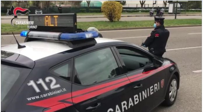 Truffe a parrocchie e asili nido, sgominata banda a Torino