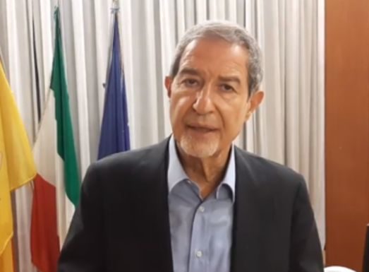 Migranti, Musumeci “Quarantena in nave e aree speciali nei porti”