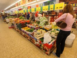 A settembre cala il clima di fiducia di consumatori e imprese