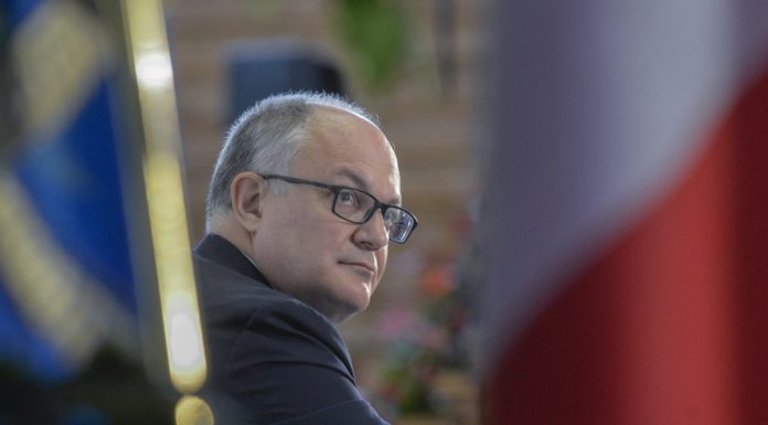 Ue, Gualtieri “Stiamo lavorando sul piano per investimenti e riforme”