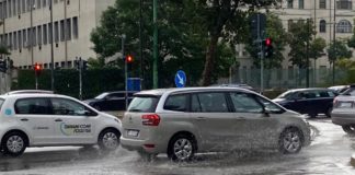 Bomba d’acqua su Milano, esonda il Seveso