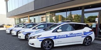 Nissan Leaf elettriche per polizia locale e sindaco L’Aquila