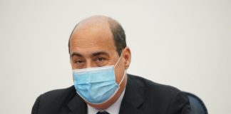 Zingaretti “Scellerati per farsi pubblicità si tolgono la mascherina”