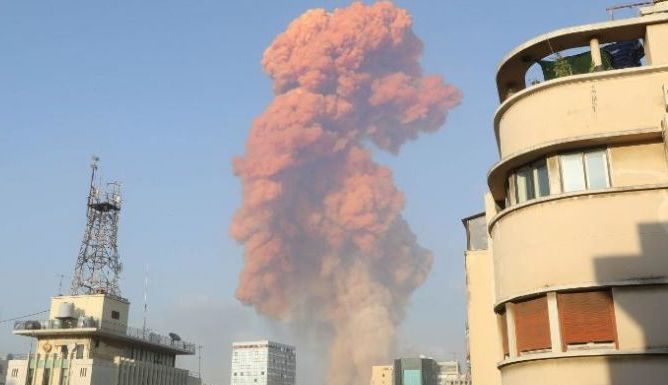 Esplosioni a Beirut, oltre 100 morti e 4.000 feriti