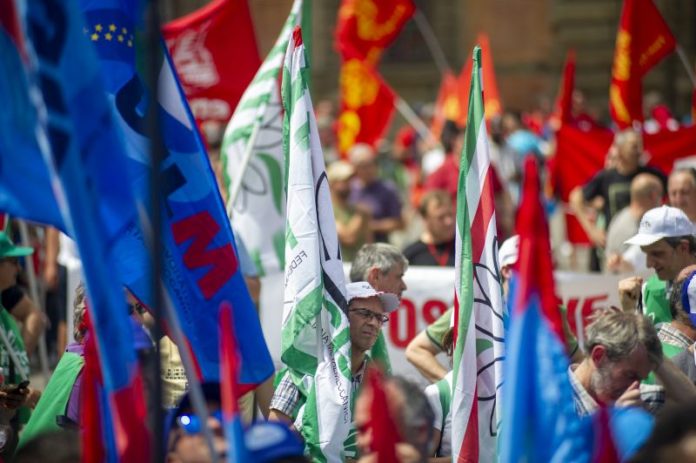 MANIFESTAZIONE E SCIOPERO NAZIONALE DEI METALMECCANICI