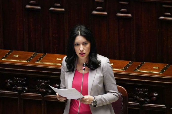 LUCIA AZZOLINA MINISTRO DELL'ISTRUZIONE