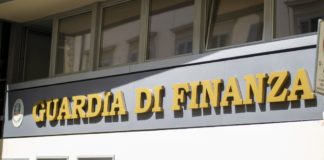 Professionista del comasco sottrae al fisco un milione di euro