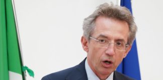 Università, Manfredi “Riparte in presenza al 50%”