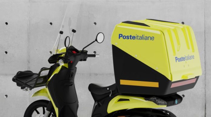 Piaggio, 5 mila scooter a 3 ruote per Poste Italiane