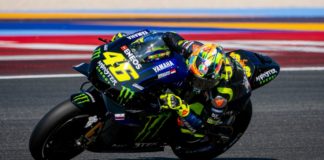 In MotoGP Zarco trova la pole a Brno, Rossi parte decimo
