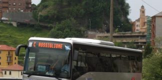 Liguria, obbligo di mascherina su mezzi Tpl prorogato al 7 settembre