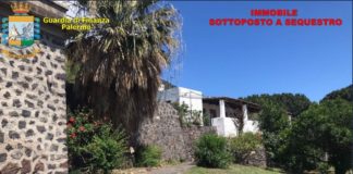 Sequestrati per riciclaggio 3 immobili alle Eolie, 4 denunce