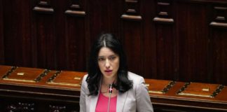 Azzolina “Obiettivo non solo riaprire scuole, ma non farle richiudere”