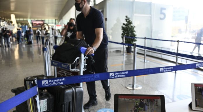 Coronavirus, primo caso positivo ai test a Fiumicino