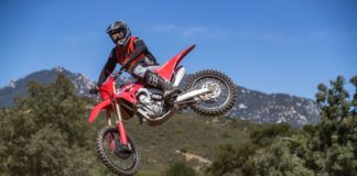 Honda presenta la versione 2021 della CRF450R