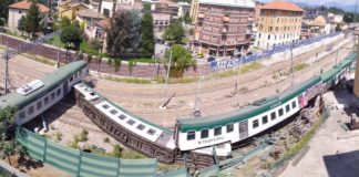 Treno deraglia in Brianza, tre contusi