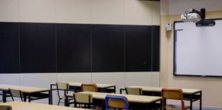 Ricciardi “Se aumentano contagi a rischio scuola ed elezioni”