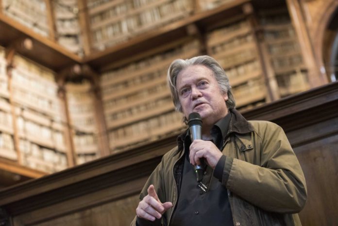STEVE BANNON ESPERTO DI PROPAGANDA POLITICA