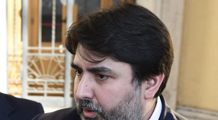 Solinas “Sardegna non è isola di untori”, focolaio al Billionaire