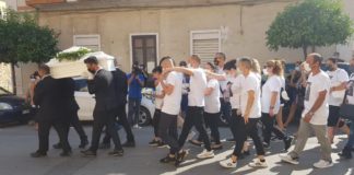 Bimbo morto a Modica, ultimo saluto per il piccolo Evan