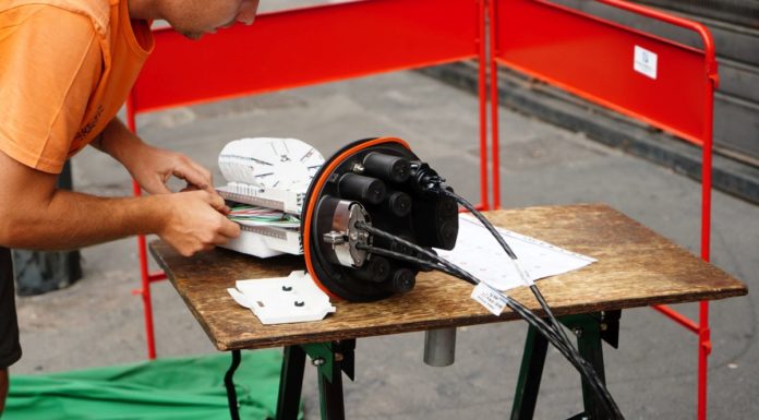 Via libera dai Cda di Tim e Cdp alla società per la rete unica