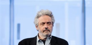 Piovani “Teatri chiusi come tombe, situazione difficile”