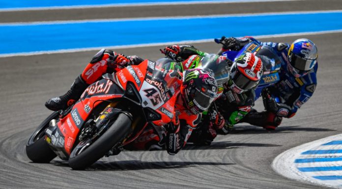 Redding porta al successo la Ducati in Gara1 a Jerez