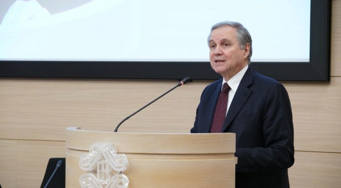 Visco “Investire in ricerca e istruzione per accelerare la crescita”