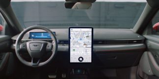 Nuovo Ford Sync impara le tue abitudini e personalizza l’auto