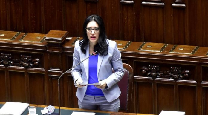 Scuola, Azzolina “No polemiche sterili e scontro politico”