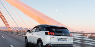 100.000 SUV Peugeot 3008 e 5008 venduti in Italia