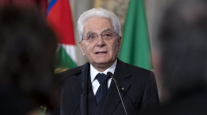 Mattarella a Governo e Camere “Basta norme eterogenee nei decreti”