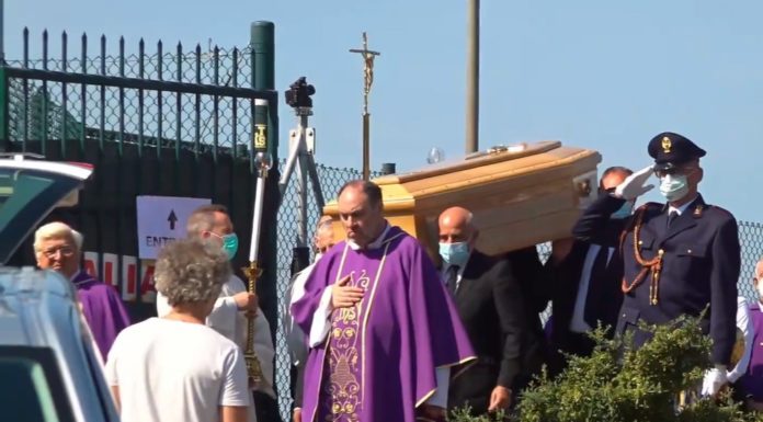 L’addio di Paliano a Willy, il Vescovo “morte non cada nell’oblio”