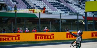 Hamilton trionfa al Mugello, le due Ferrari a punti