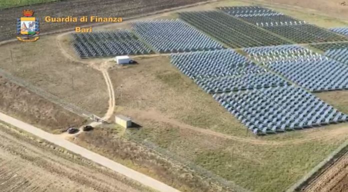 Incentivi statali per il fotovoltaico, scoperta maxi truffa da 40 mln